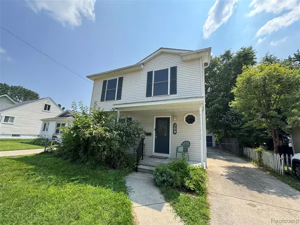 309 Massoit Street, Clawson, MI 48017