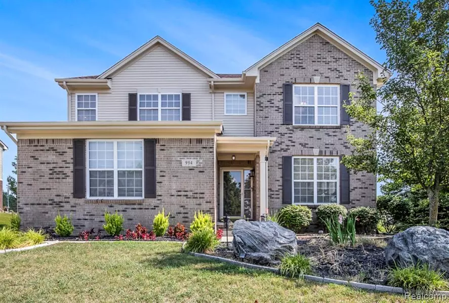 994 Chelsea Boulevard, Oxford Twp, MI 48371