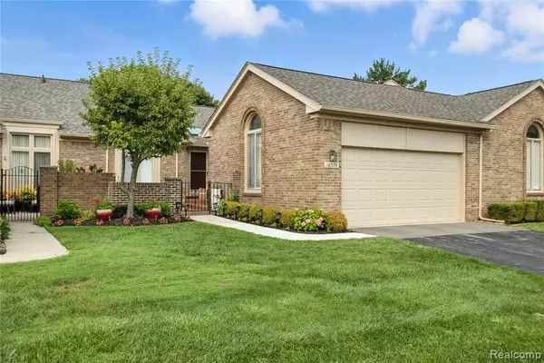 Clinton Twp, MI 48038,16579 Sarjay Drive