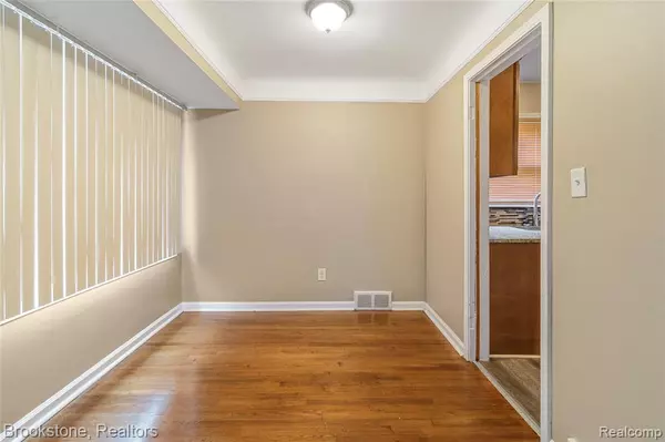 Redford Twp, MI 48239,11727 VIRGIL