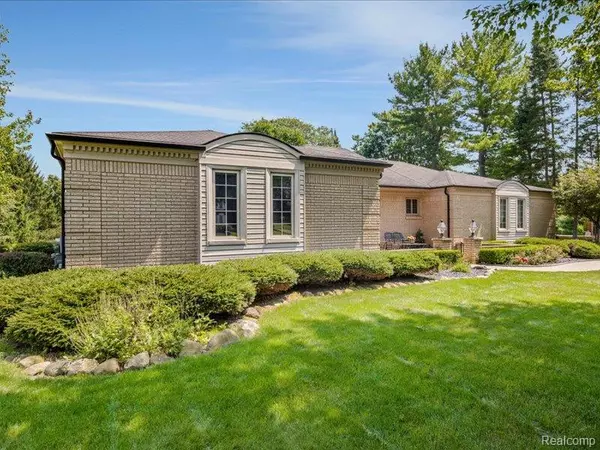 Bruce Twp, MI 48065,69504 Saxon Drive
