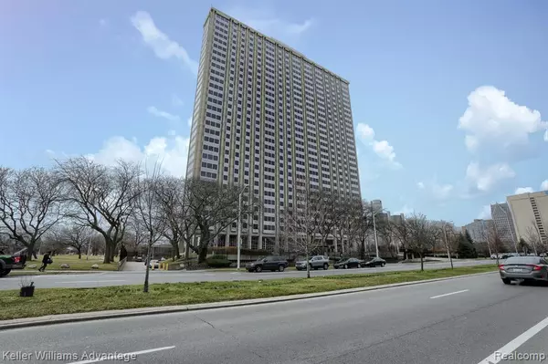 1300 E LAFAYETTE Street 1509, Detroit, MI 48207