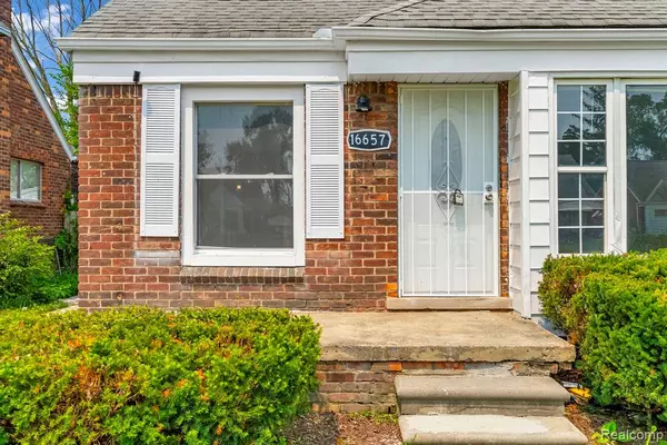 Detroit, MI 48205,16657 Edmore Drive