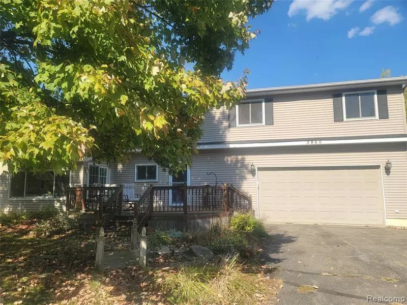 3860 Lawley Avenue, Waterford Twp, MI 48328