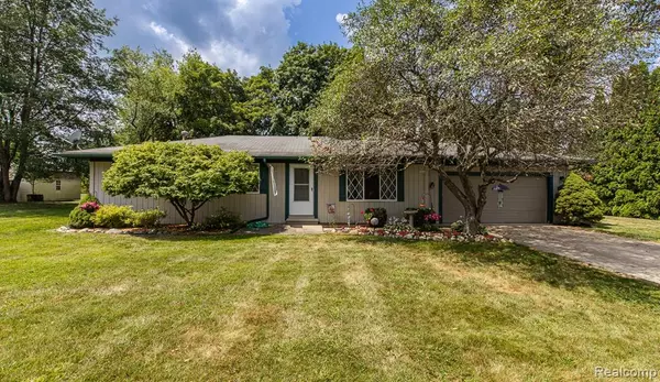 3311 Thomas Road, Oxford Twp, MI 48371
