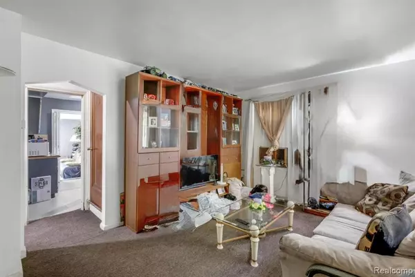 Detroit, MI 48224,12830 Riad Street
