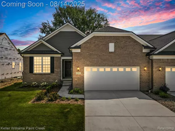 42600 Arbor Drive, Clinton Twp, MI 48038