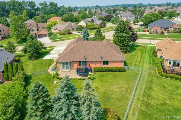Macomb Twp, MI 48042,51384 Indian Pointe Drive