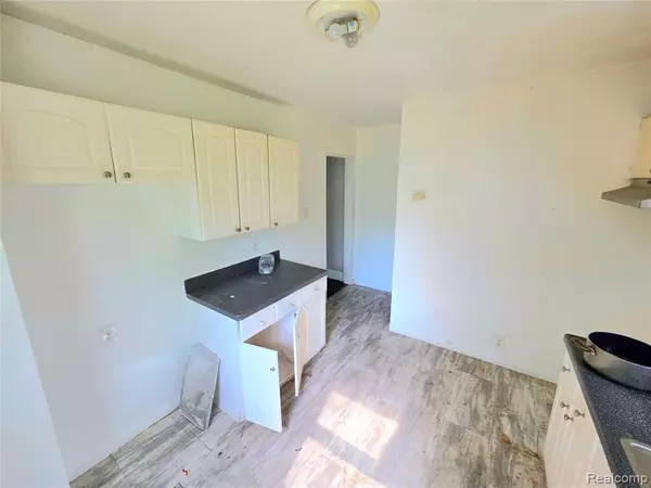 Detroit, MI 48205,19917 Alcoy Street