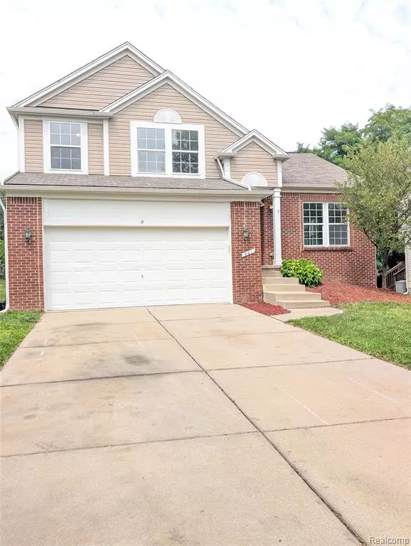 441 Otter Run Road, Holly Twp, MI 48442
