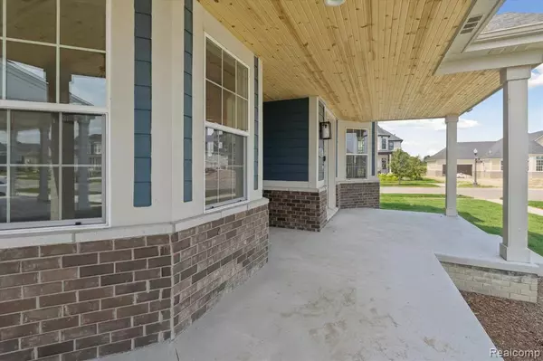 Macomb Twp, MI 48042,19340 Ryan Drive