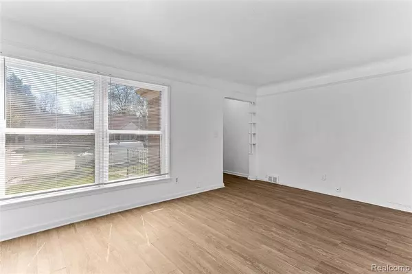 Detroit, MI 48224,11493 Somerset Avenue