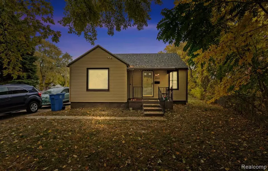 5315 Edgewood Street, Dearborn Heights, MI 48125