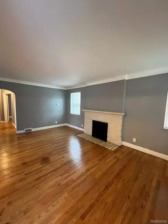 Detroit, MI 48224,9711 Greensboro Street