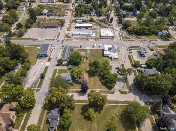 Saginaw, MI 48602,1508/1516 & 1509/1515 S Fayette & S Michigan Street