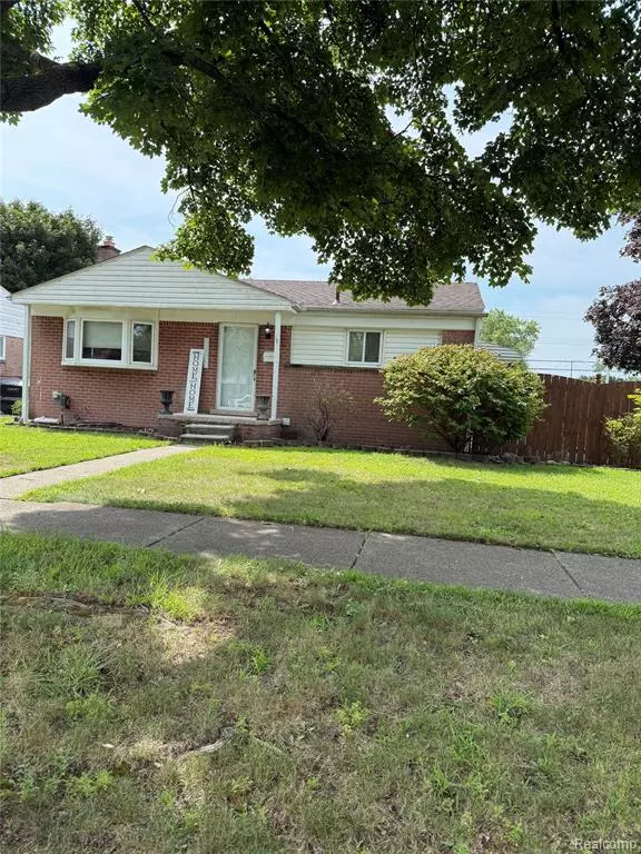 Westland, MI 48186,30641 Hiveley Street