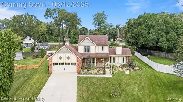 3579 Oak Meadows Court, Commerce Twp, MI 48382