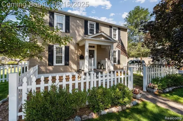 303 CABINET Street, Milford Vlg, MI 48381