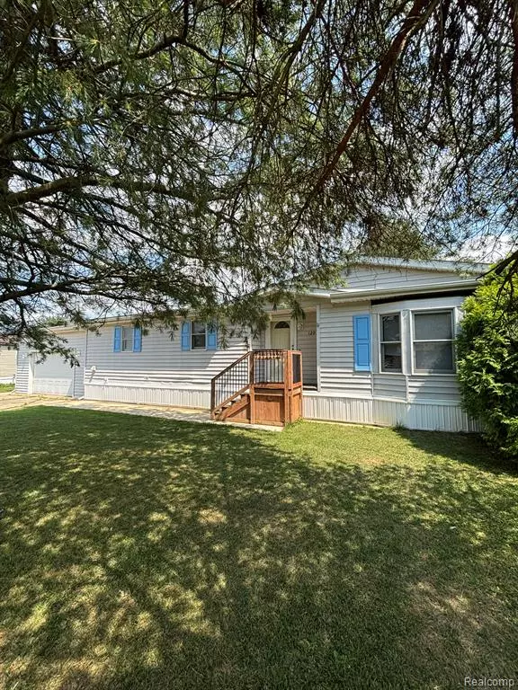 129 Pineview Drive, Genesee Twp, MI 48506