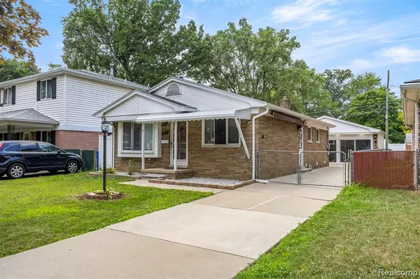 Dearborn Heights, MI 48125,4114 Ziegler Street