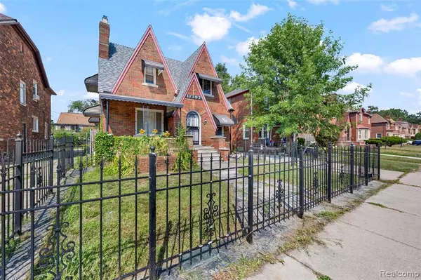 17397 Prairie Street, Detroit, MI 48221