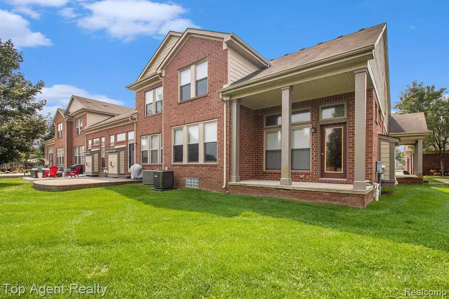 7087 Moore Court, Shelby Twp, MI 48317