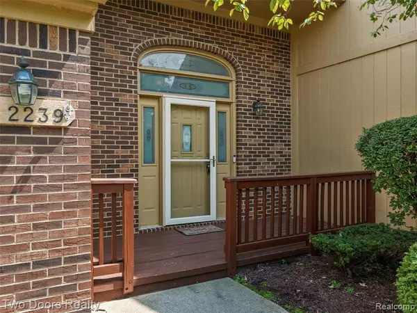 Rochester Hills, MI 48309,2239 Crystal Drive