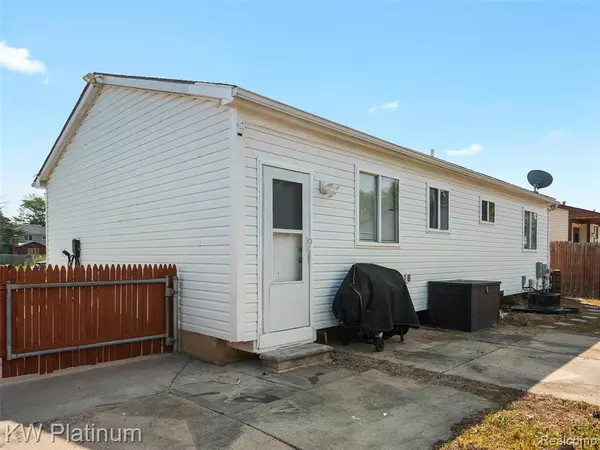 Roseville, MI 48066,25951 Lehner Court
