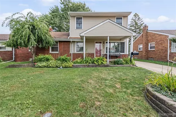 28638 Fountain Street, Roseville, MI 48066