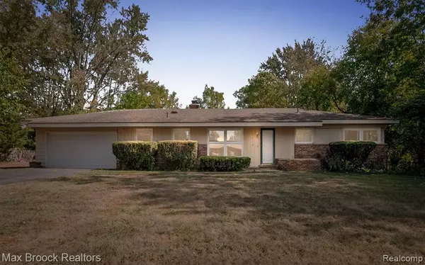 West Bloomfield Twp, MI 48322,5312 Cambourne Place