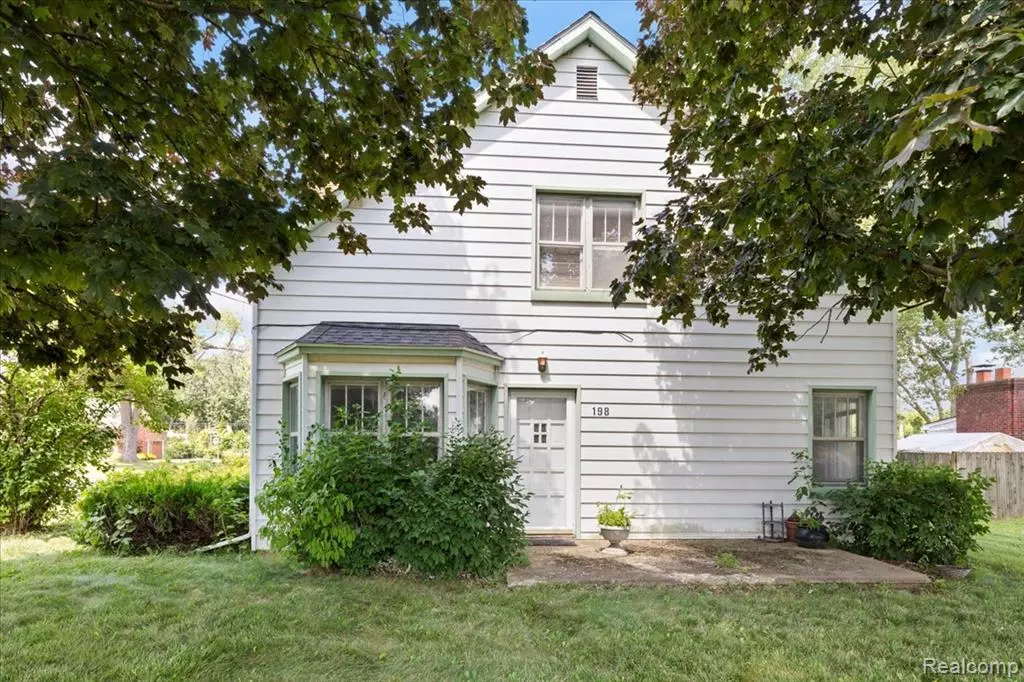 Rochester Hills, MI 48307,198 W Auburn Road