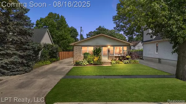 436 Orchard Street, Wyandotte, MI 48192