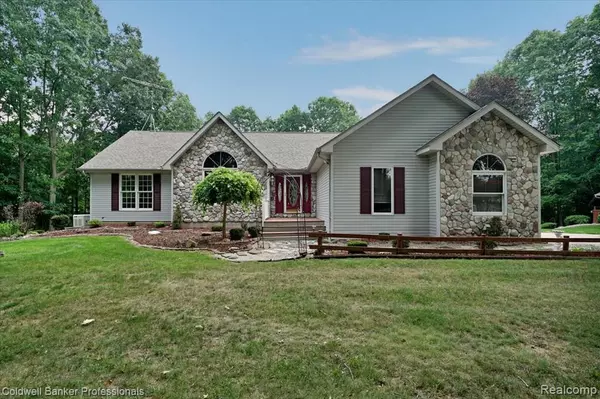 4520 Loggers Pass, Attica Twp, MI 48412