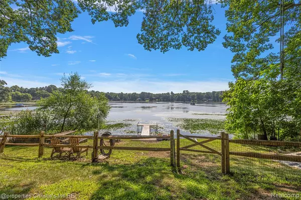 Somerset Twp, MI 49233,11113 Perch Lake Drive W