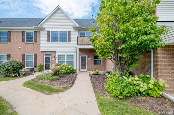 3383 Kneeland Circle, Howell, MI 48843