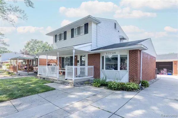 Romulus, MI 48174,37726 Walnut Street