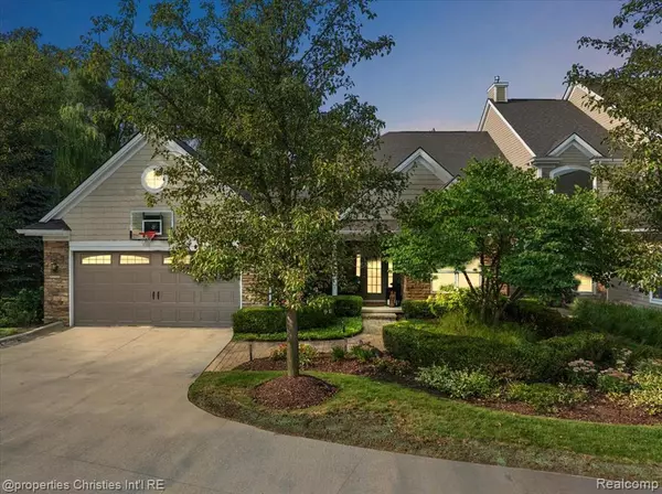 39412 Jasmine Circle, Northville, MI 48168
