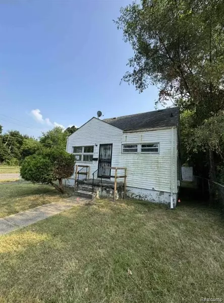 258 E Hobson Avenue, Flint, MI 48505