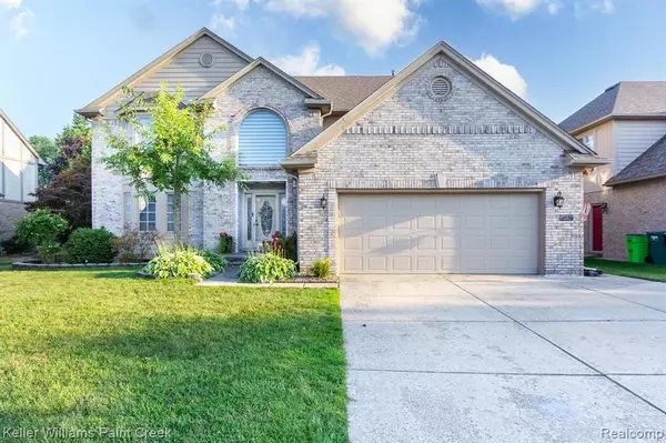 18188 Teresa Drive, Macomb Twp, MI 48044