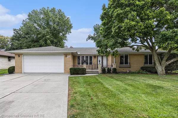 38638 Santa Barbara Street, Clinton Twp, MI 48036
