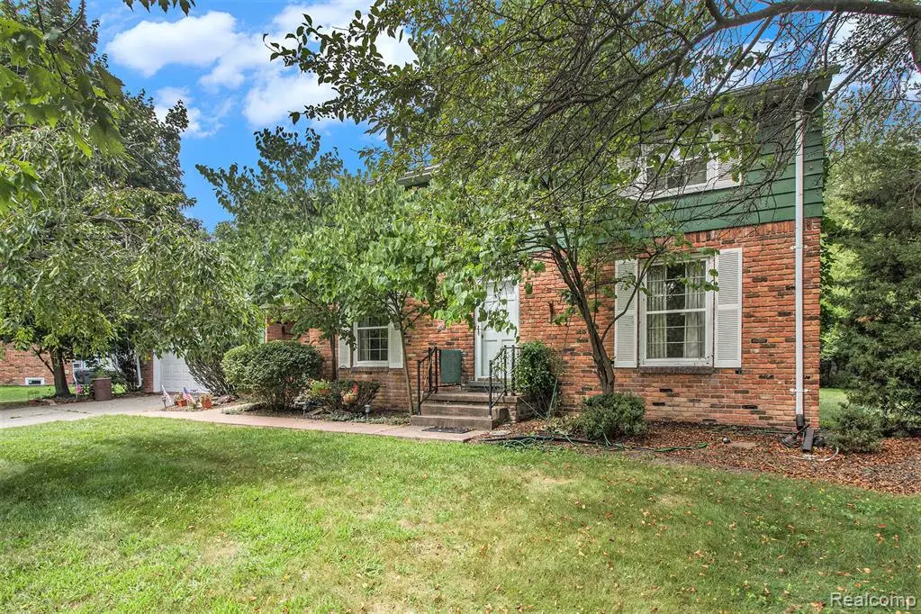 Shelby Twp, MI 48317,6525 Little Turkey Run