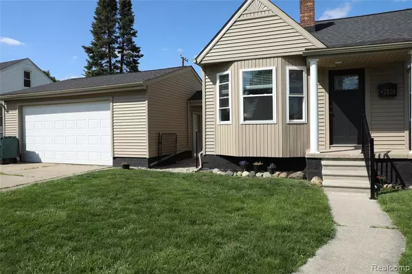 2126 Euclid Street, Lincoln Park, MI 48146