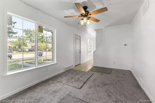 Southgate, MI 48195,13367 Fordline Street
