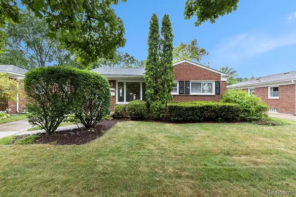 Royal Oak, MI 48073,1613 Englewood Avenue