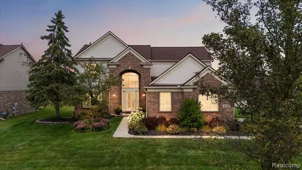 9335 W Walden Drive, Van Buren Twp, MI 48111