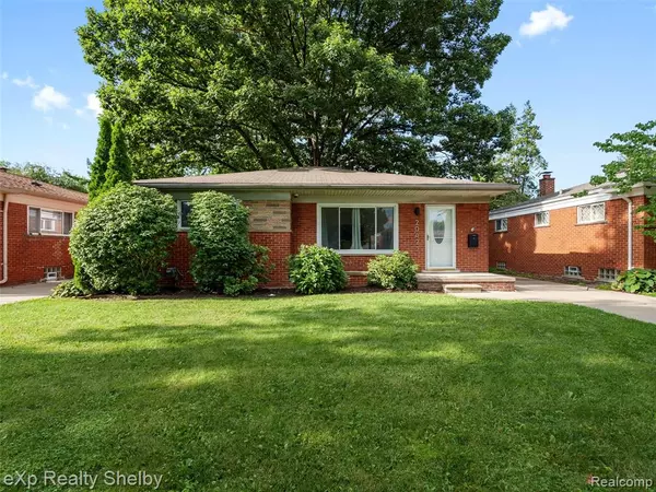 20425 Sunnydale Street, St. Clair Shores, MI 48081