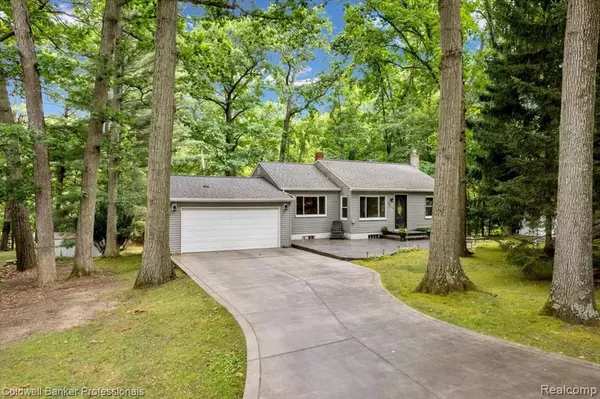 Lapeer, MI 48446,2064 Miles Road