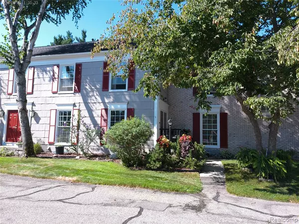 1437 Lantern Lane, Rochester Hills, MI 48306