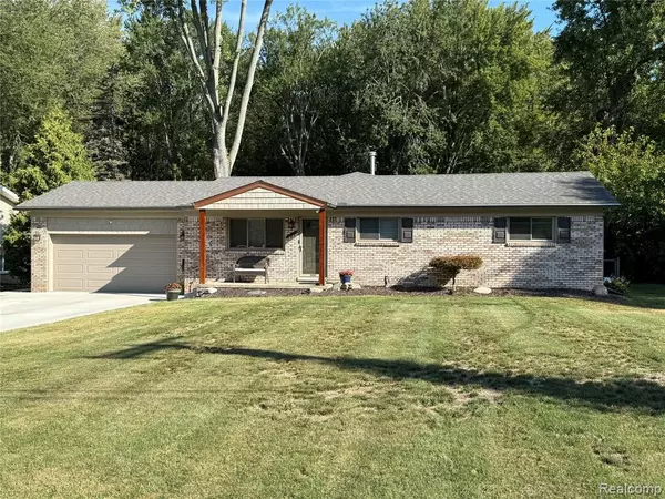 7507 Smiley Avenue, Utica, MI 48316