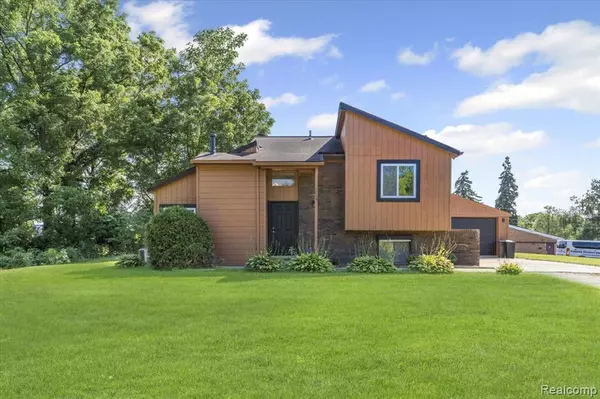 Pontiac, MI 48342,116 Raymond Street